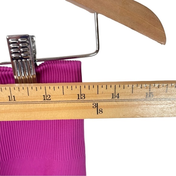 Lululemon Athletica Pink Tights Size 8 Sporty Yoga Pants Leggings - Picture 5 of 16